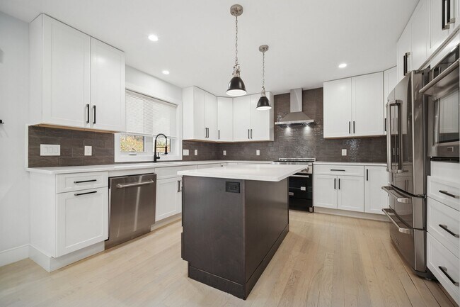 Photo - 134 Hillside Ave