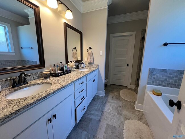 Photo - 179 Bowdock Dr.