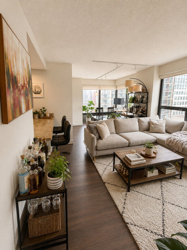 Photo - 30 E Huron St Unit 1104
