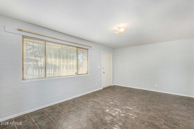 2226 W Heatherbrae Dr Unit 2