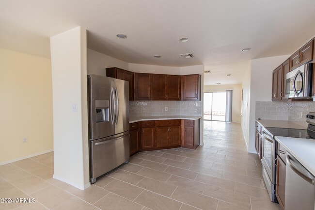 Photo - 9013 N 14th St