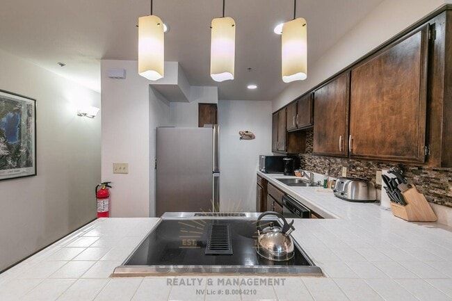 Photo - Adorable Condo w Elevator & Open Condo Garage