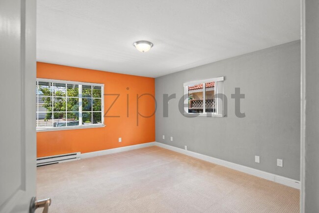 Photo - Unit