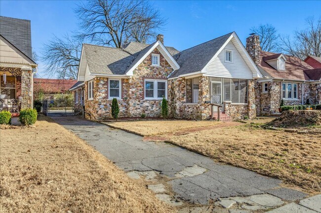 Photo - Live Stylishly. Live Comfortably. Live Memphis