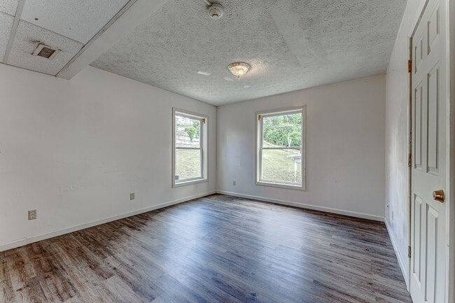 Photo - 717 Naomi St Unit 717 C