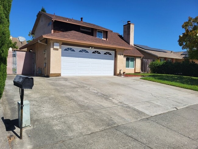Photo - 125 Serpentine Dr