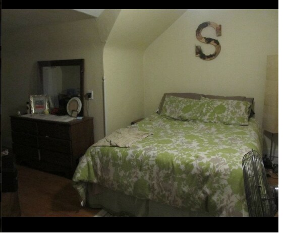 Photo - 3281 N Oakland Ave Unit 1 bedroom