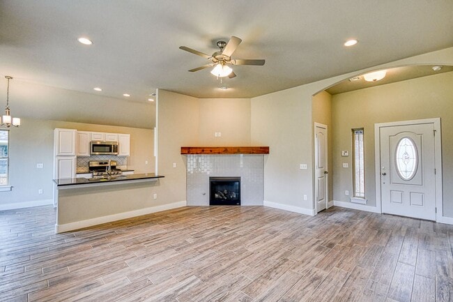 Photo - Newer Construction Home in Mustang!