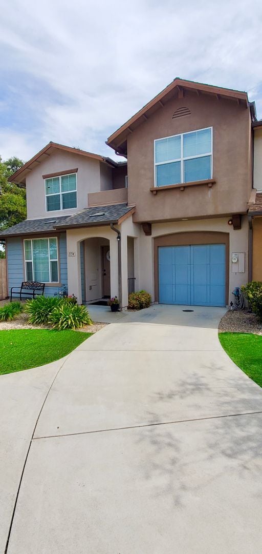 Photo - 1154 Galeria Cir