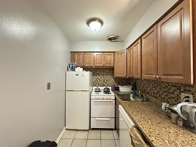 Photo - 5820 N Sheridan Rd Unit 602