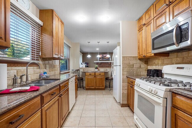 Photo - 346 Weatherford Ln Unit ID1285058P