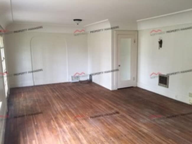 Photo - r191f Unit 1767-2