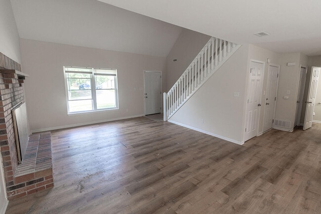 Photo - 1916 Mirtle Grove Ct