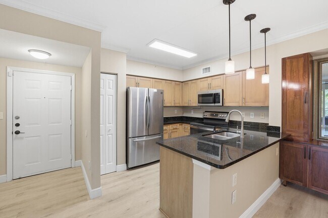 Photo - 6559 Emerald Dunes Dr Unit 308