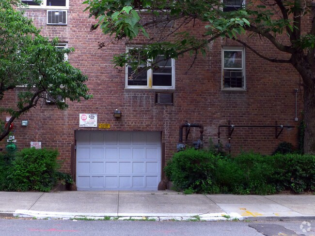 Photo - 14065 Beech Ave