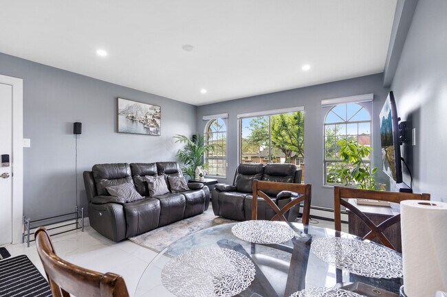 Photo - 1165 E 61st Ave Unité SI ID1234678P