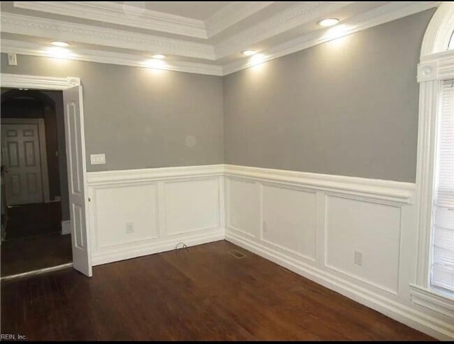 Photo - 830 Lexington St