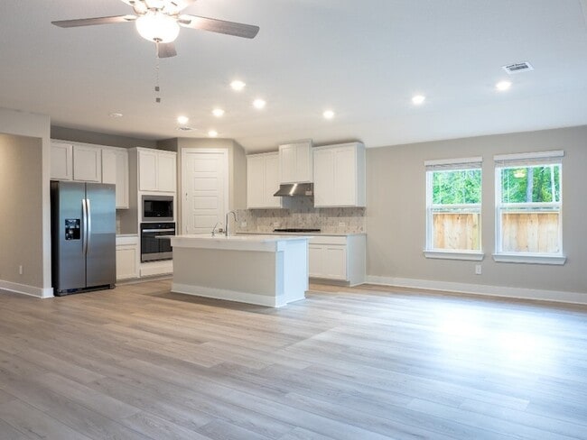 Photo - 2010 Bluff Oak Ct