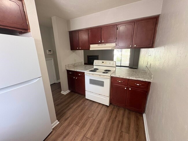 Photo - 1862 Sylvan Ct