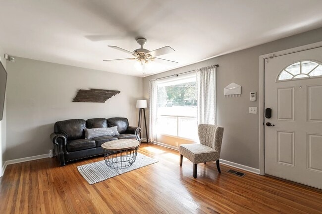 Photo - 4117 Edwards Ave
