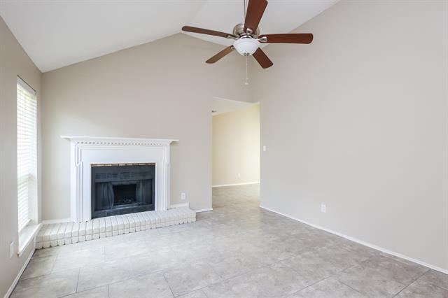Photo - 1144 Paintbrush St