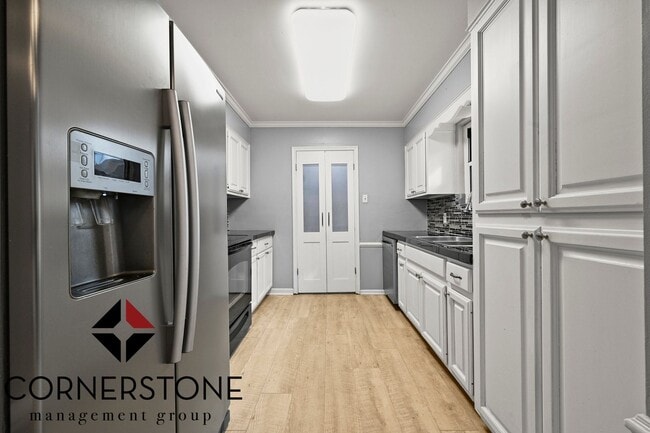 Photo - 3 bedroom home LOCATED OFF OF JONES CREEK ROAD!