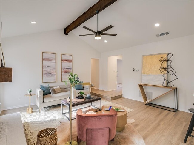 Photo - 10055 Woodland Village Dr