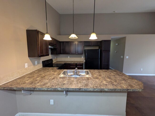 Photo - 1334 N Curtis Ct