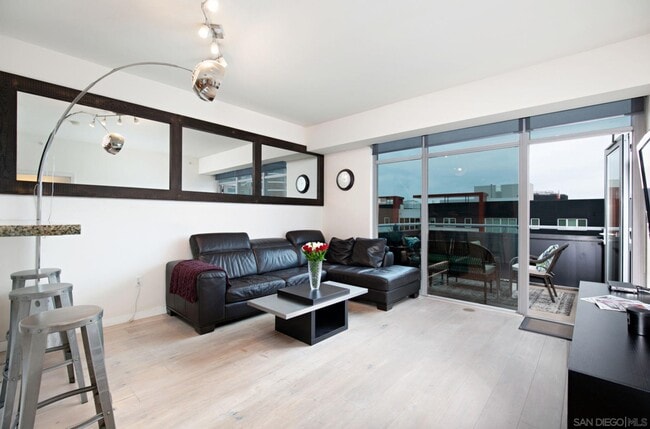 Photo - 206 Park Blvd Unit 707