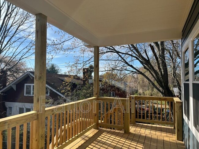 Photo - 25 Nevada Ave Unit 201