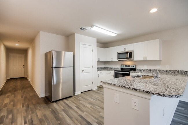 Photo - 15823 Del Norte Dr