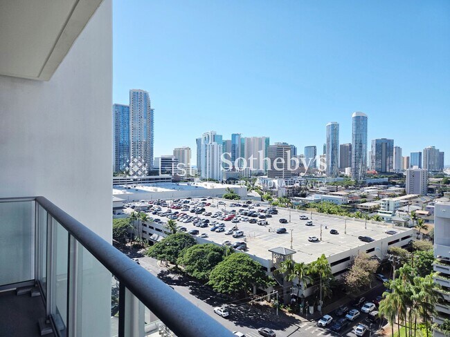 Building Photo - The Park on Keeaumoku #1310R | Honolulu, HI Unit 1310