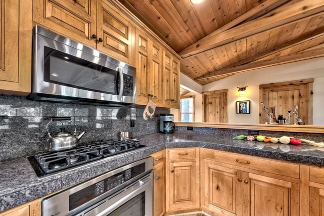 Photo - Monthly Summer/Winter Rental Unit * Village Green