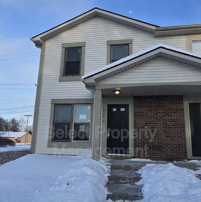 Building Photo - 5448 Evard Rd