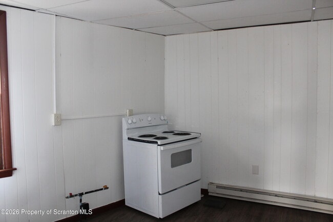 Photo - 61 Fallbrook St
