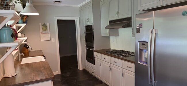 Photo - 10526 Sweetbriar Pky