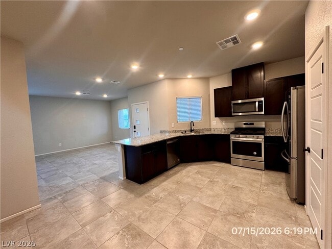 Photo - 7461 Opal Star St