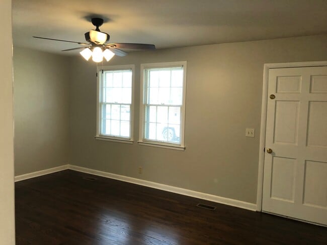 Photo - 258 Compton Rd