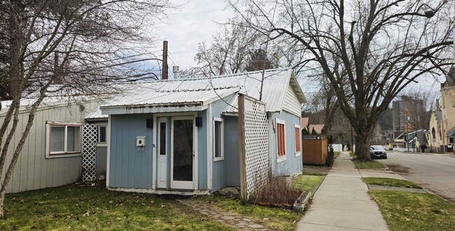 Building Photo - 1-Bed, 2-Bath House in Downtown Coeur d'Alene