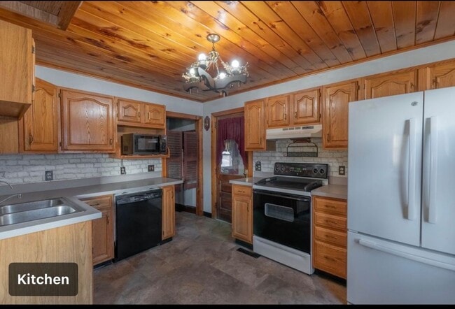 Photo - 11 N Main St Unidad 11 N Main St Apt A