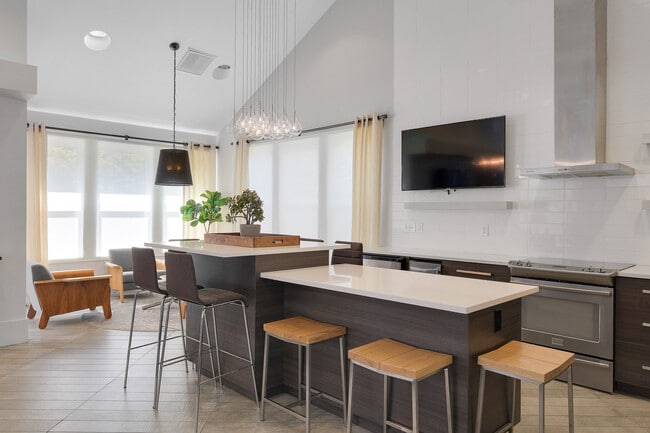 Centro Apartments