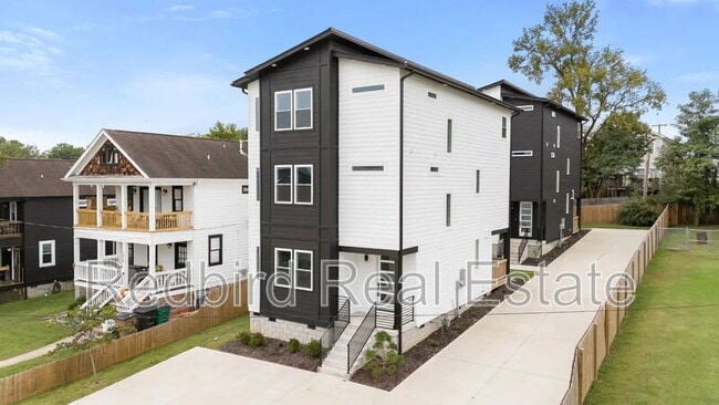 Building Photo - 1612 Branch St