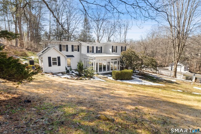 145 Lyons Plain Rd
