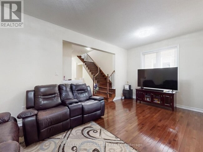 Photo - 30 Walbrook Rd