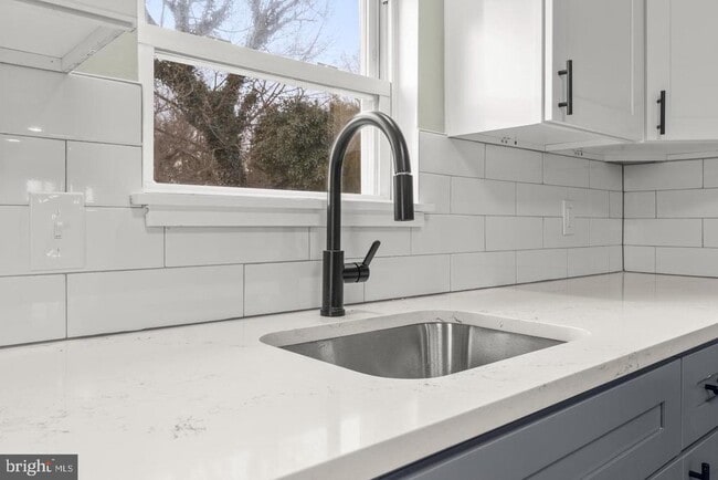 Photo - 47 S Academy St