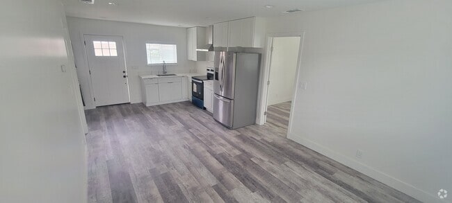 Building Photo - 2237 Warburton Ave Rental