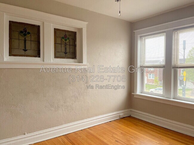 Photo - 5067 Chippewa St Unit 2f