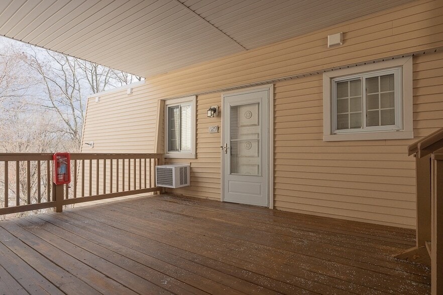 Photo - 529 Fox Run Ln Unit 12C