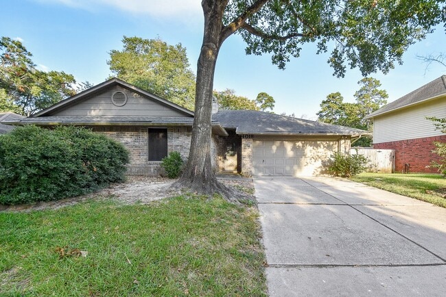 Building Photo - 4018 Bassingham Dr Rental