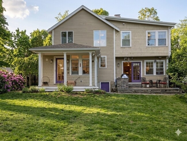 Photo - 410 Marrett Rd